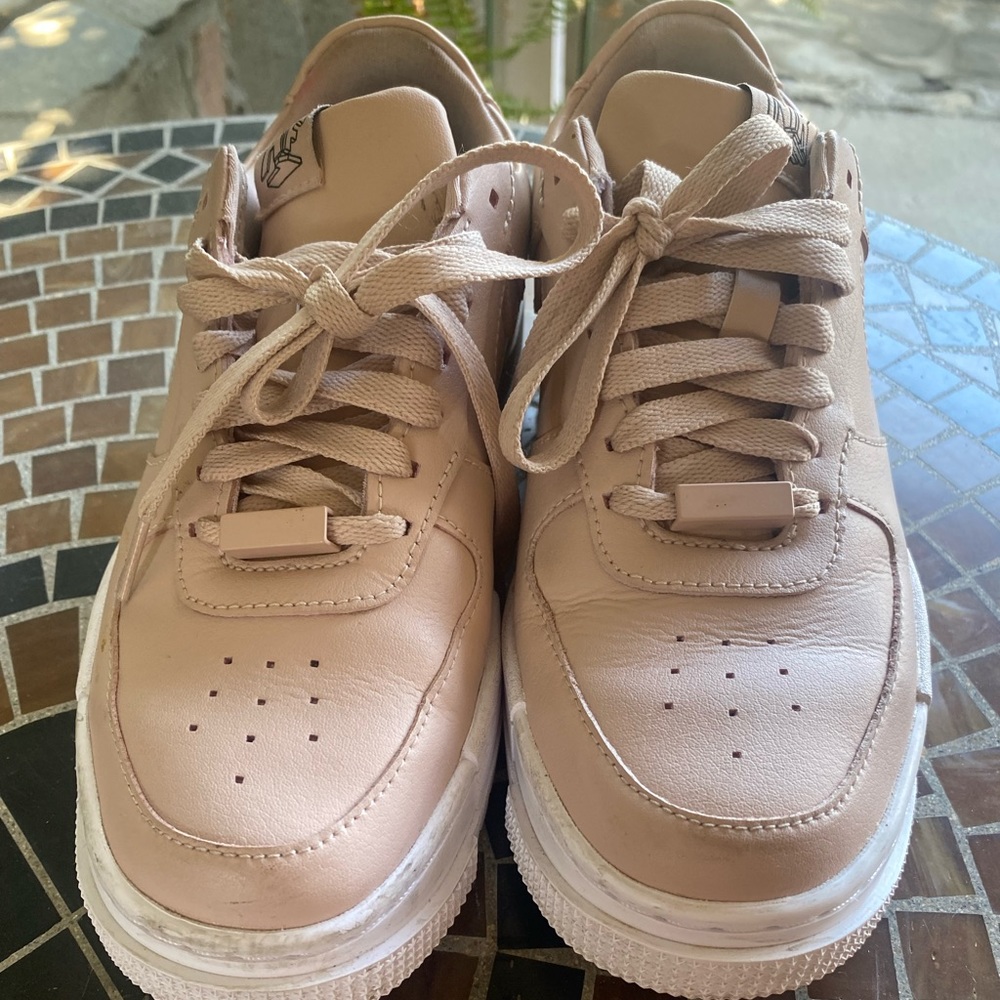 Nike size 6 1/2 Womans Nike Air Force sneakers